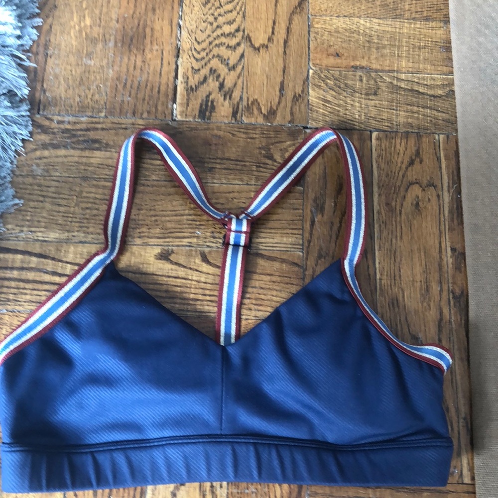 Sports bra